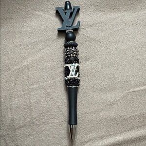 Black and Silver Beaded Pen